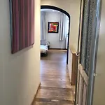 דירה Spacious Duplex With Terrace In The Middle Of The Center