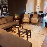 Spacious Duplex With Terrace In The Middle Of The Center דירה