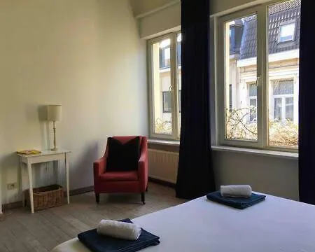 Spacious Duplex With Terrace In The Middle Of The Center Gent