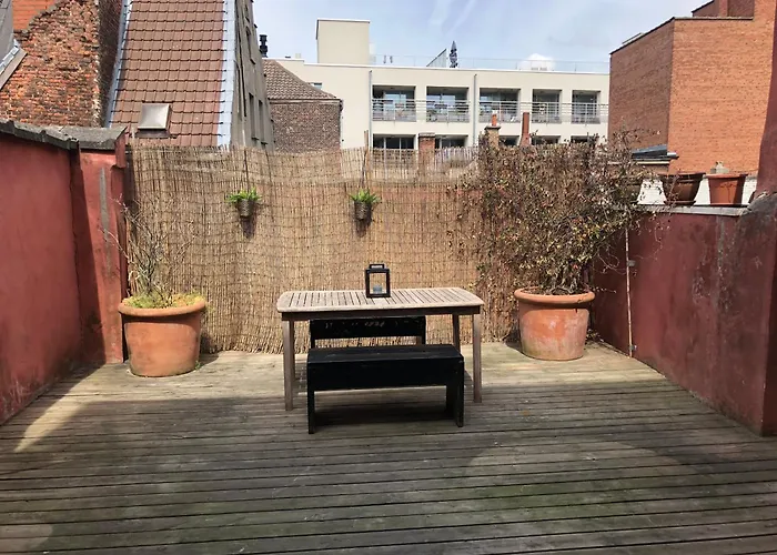 Spacious Duplex With Terrace In The Middle Of The Center Apartamento